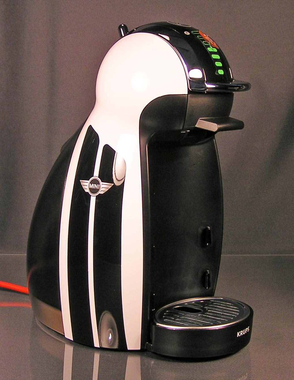 Krups Genio 2 MINI BMW Limited Edition KP161M Nescafé Dolce Gusto